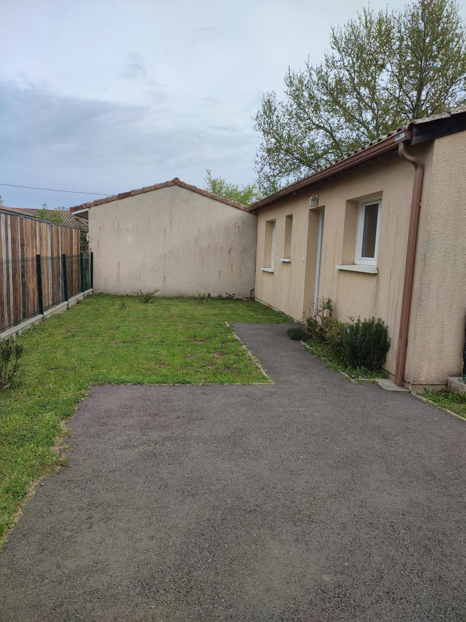 Location 4-6 Personnes Villa Grayan-et-l'Hopital Exterior photo